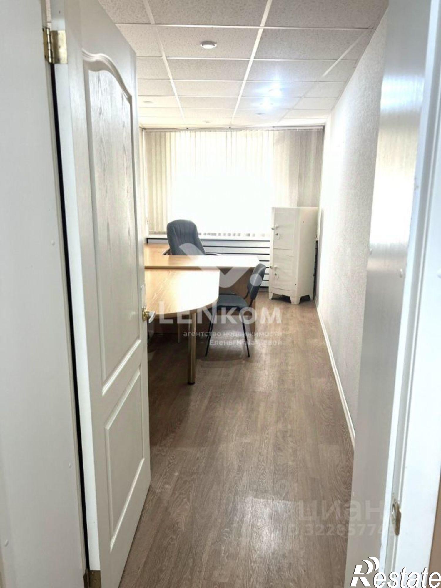 Сдать офис, помещение под офис за 66 941 рублей на улица 9 Января, 209