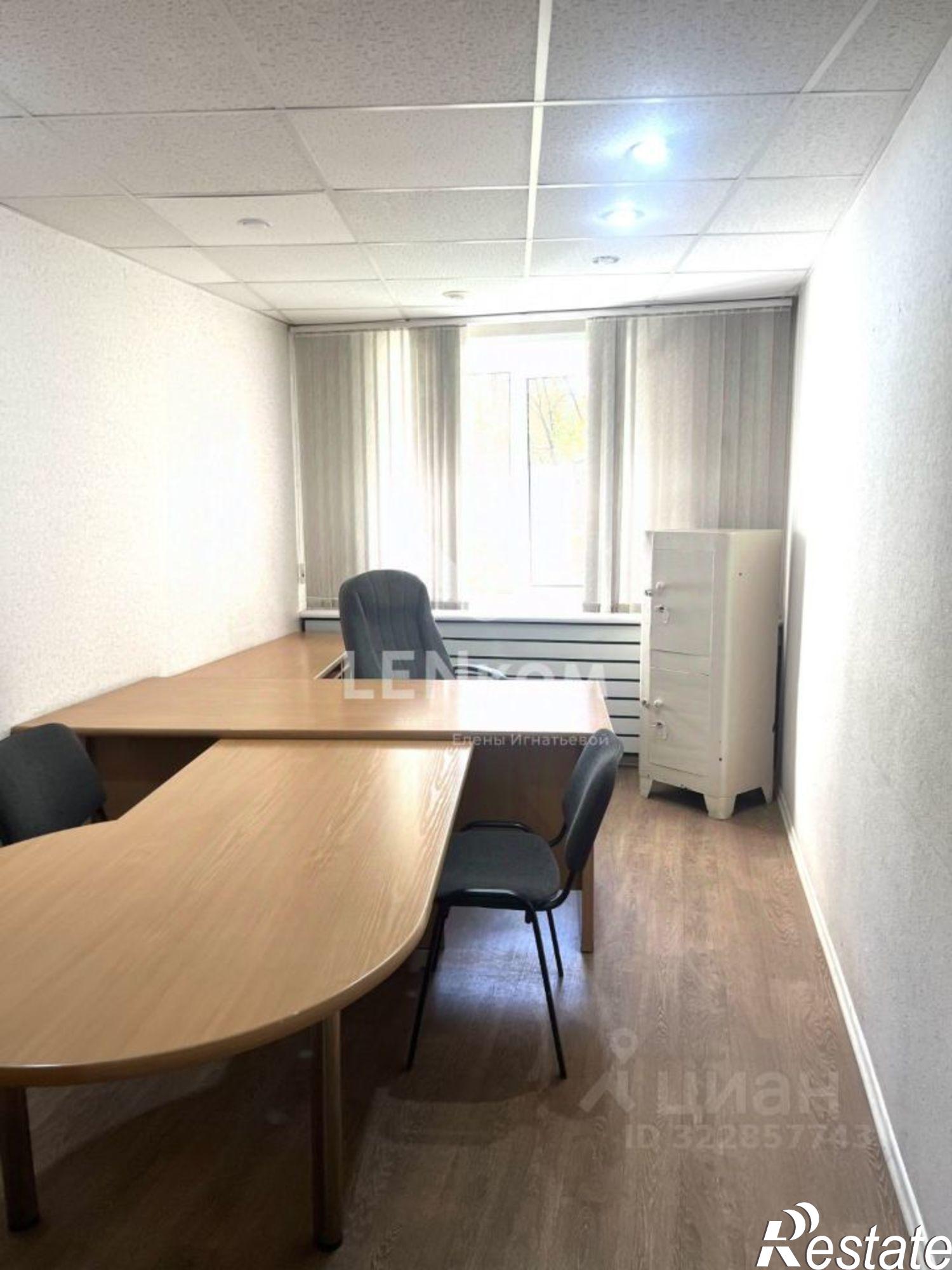 Сдать офис, помещение под офис за 66 941 рублей на улица 9 Января, 209