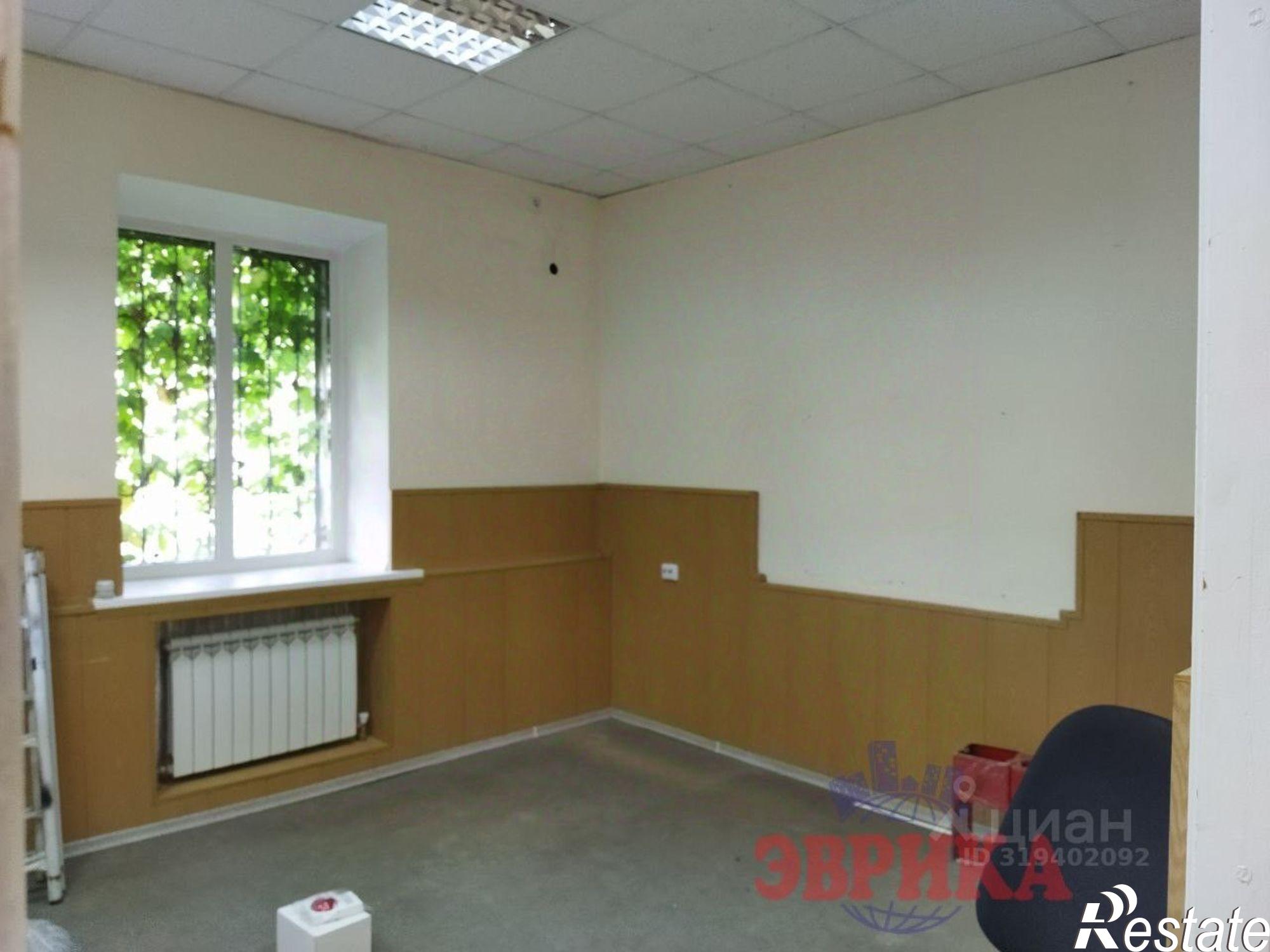 Сдать ОСЗ, отдельно стоящее здание за 7 500 рублей на Крымск, ул. Маршала Гречко