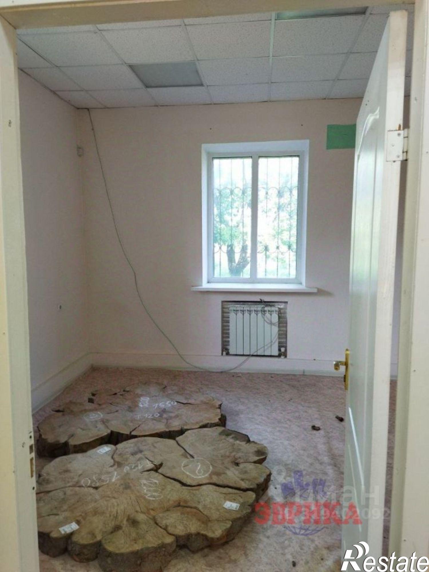 Сдать ОСЗ, отдельно стоящее здание за 7 500 рублей на Крымск, ул. Маршала Гречко