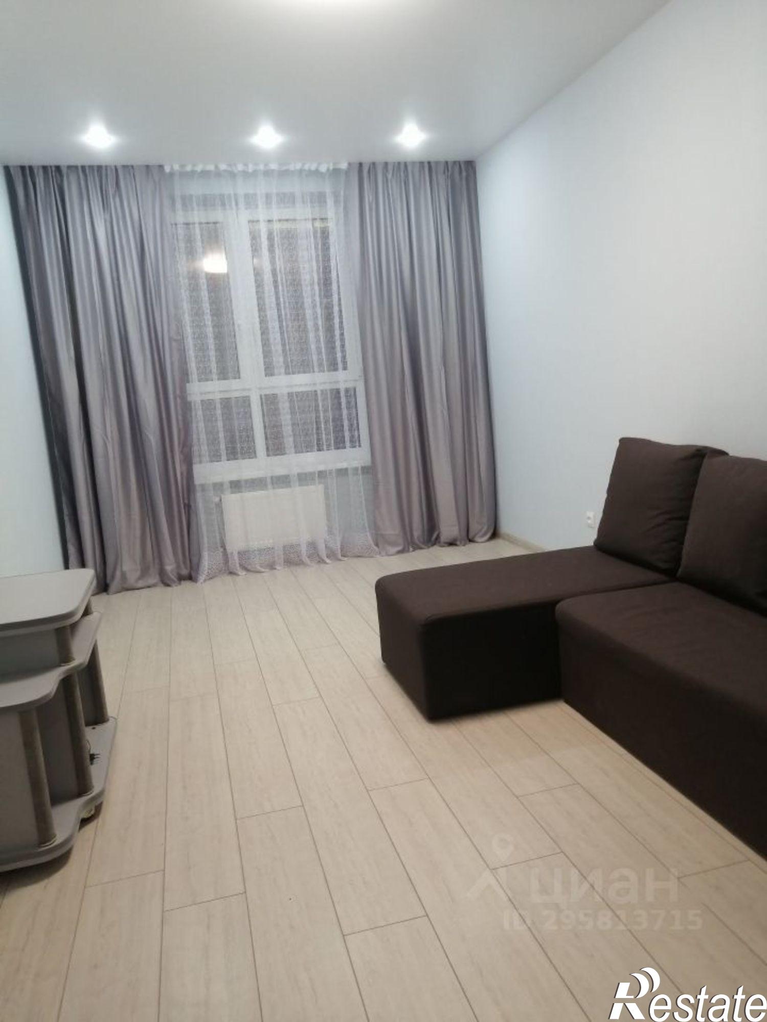 Сдать квартиру за 35 000 рублей на Красная улица, 162/2 к2