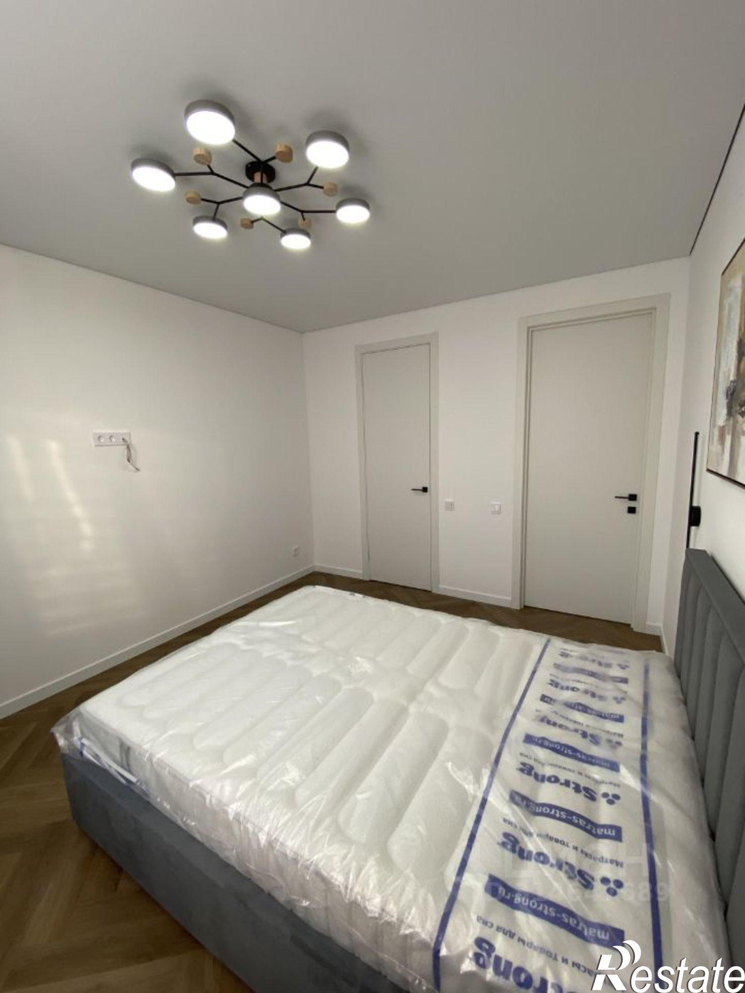 Сдать квартиру за 100 000 рублей на Сочи