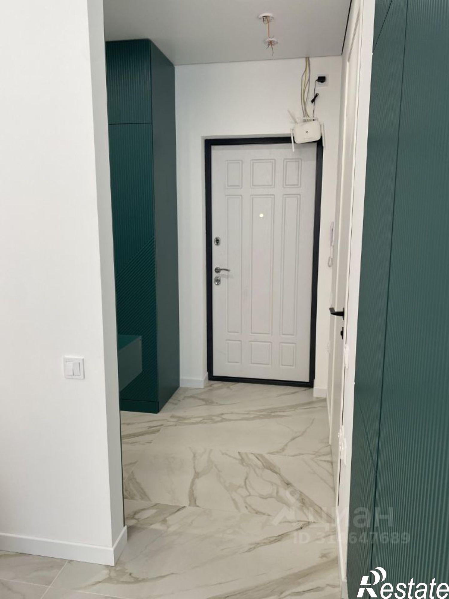 Сдать квартиру за 100 000 рублей на Сочи