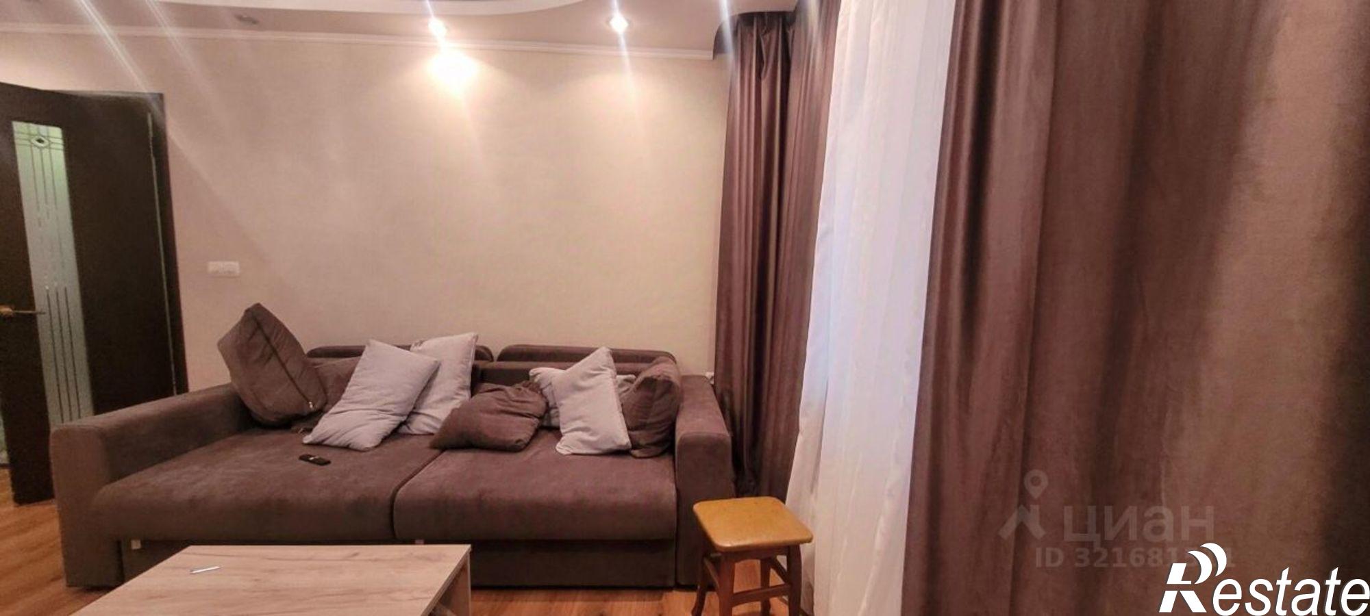 Купить квартиру за 5 560 000 рублей на Запорожская улица, 62А