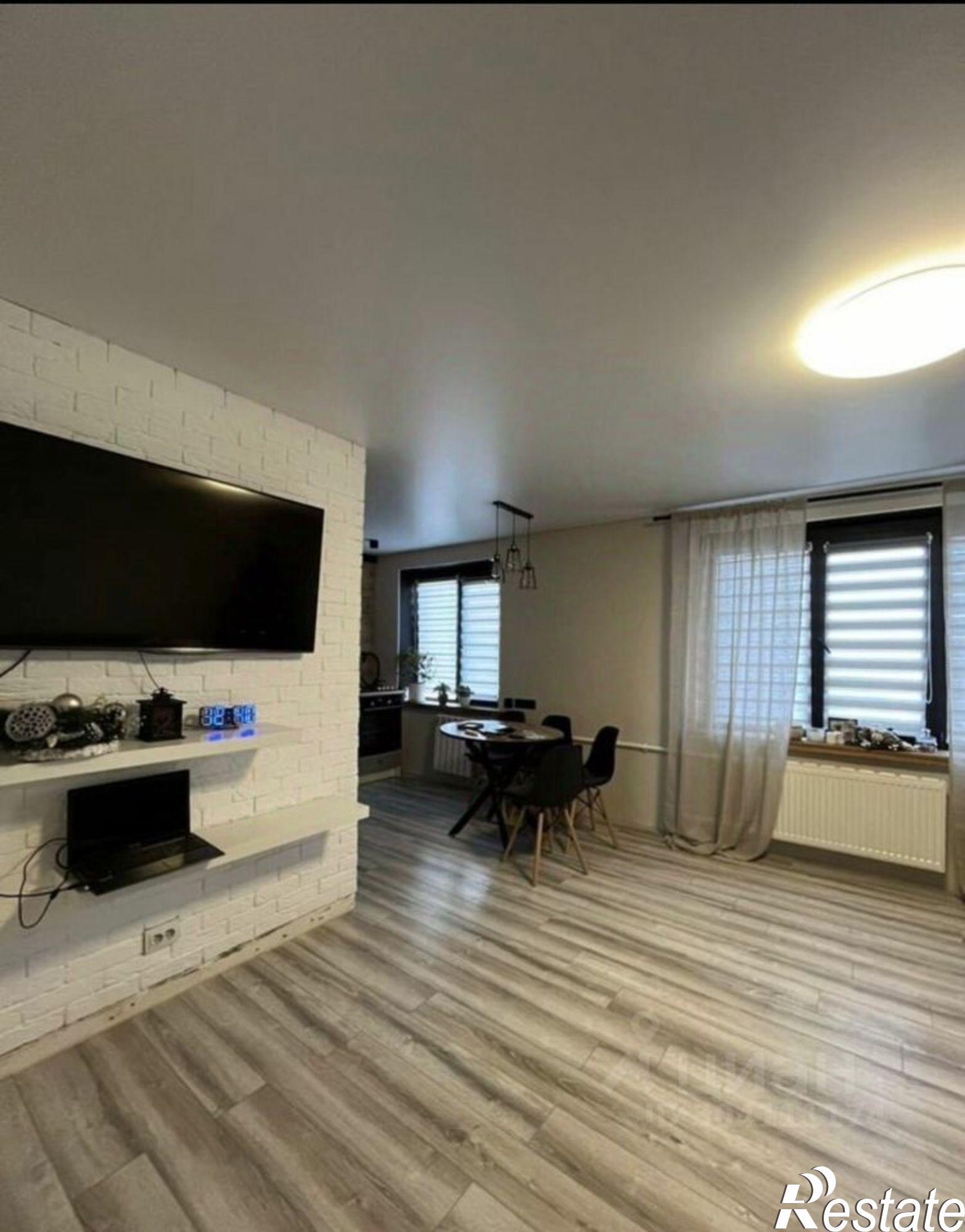 Купить квартиру за 5 500 000 рублей на Комсомольский проспект, 95