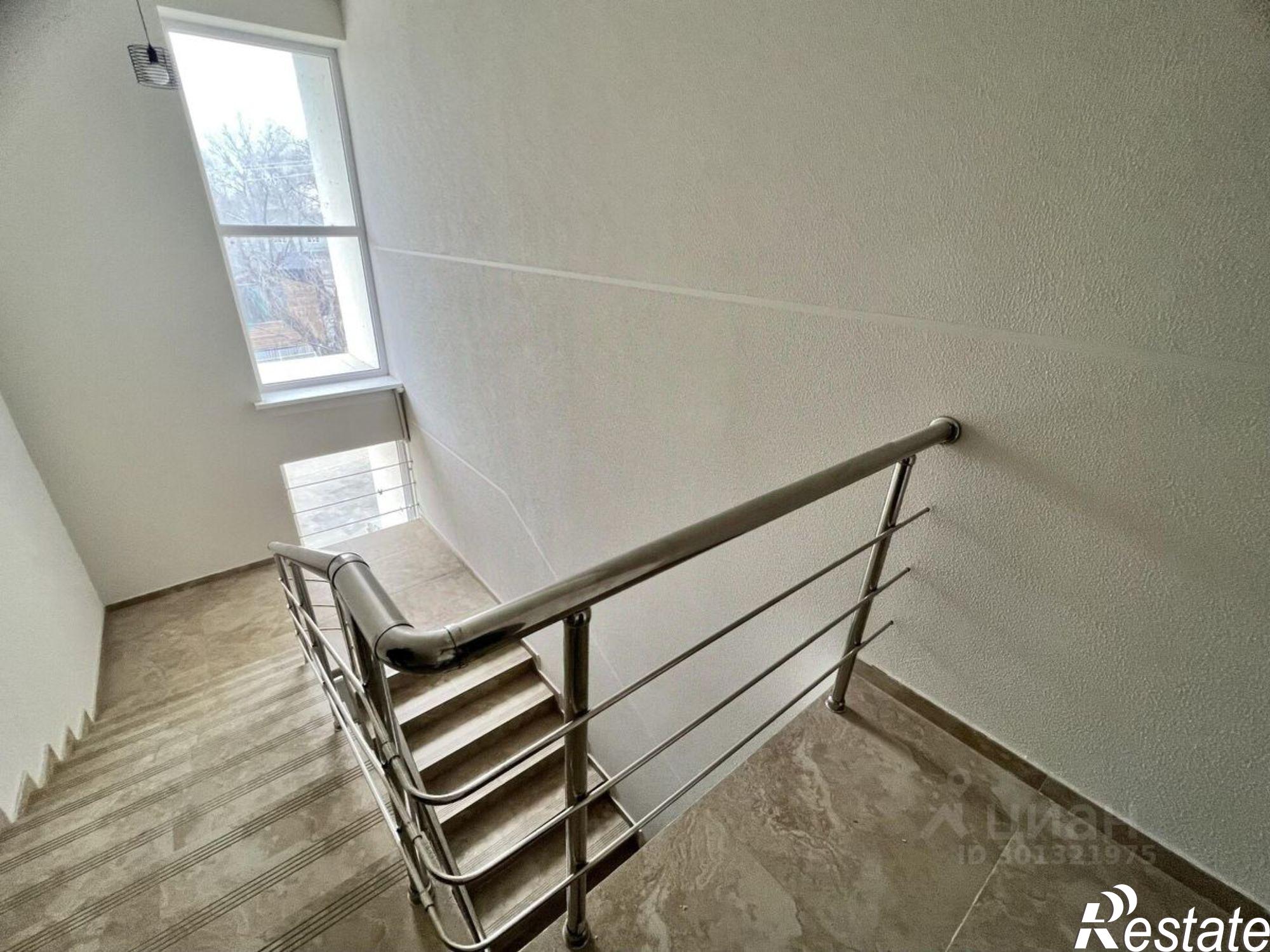 Купить квартиру за 3 240 000 рублей на Темрюкский район