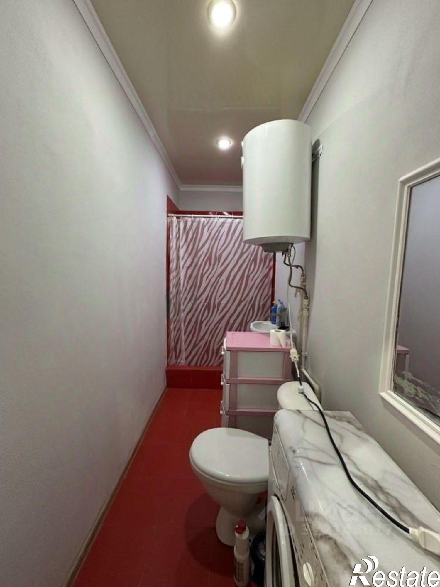 Купить квартиру за 3 300 000 рублей на Крымский район, Крымск