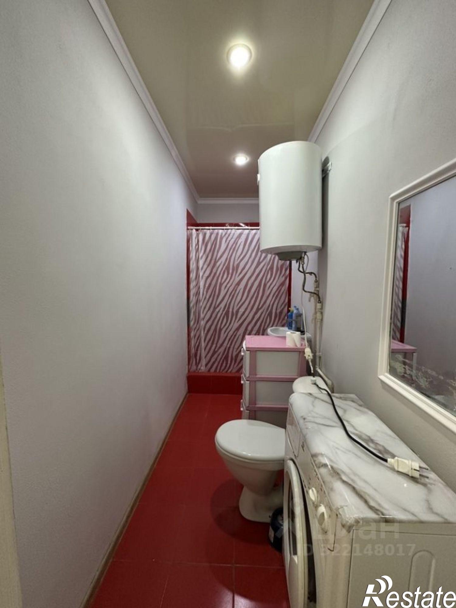 Купить квартиру за 3 300 000 рублей на Крымский район, Крымск