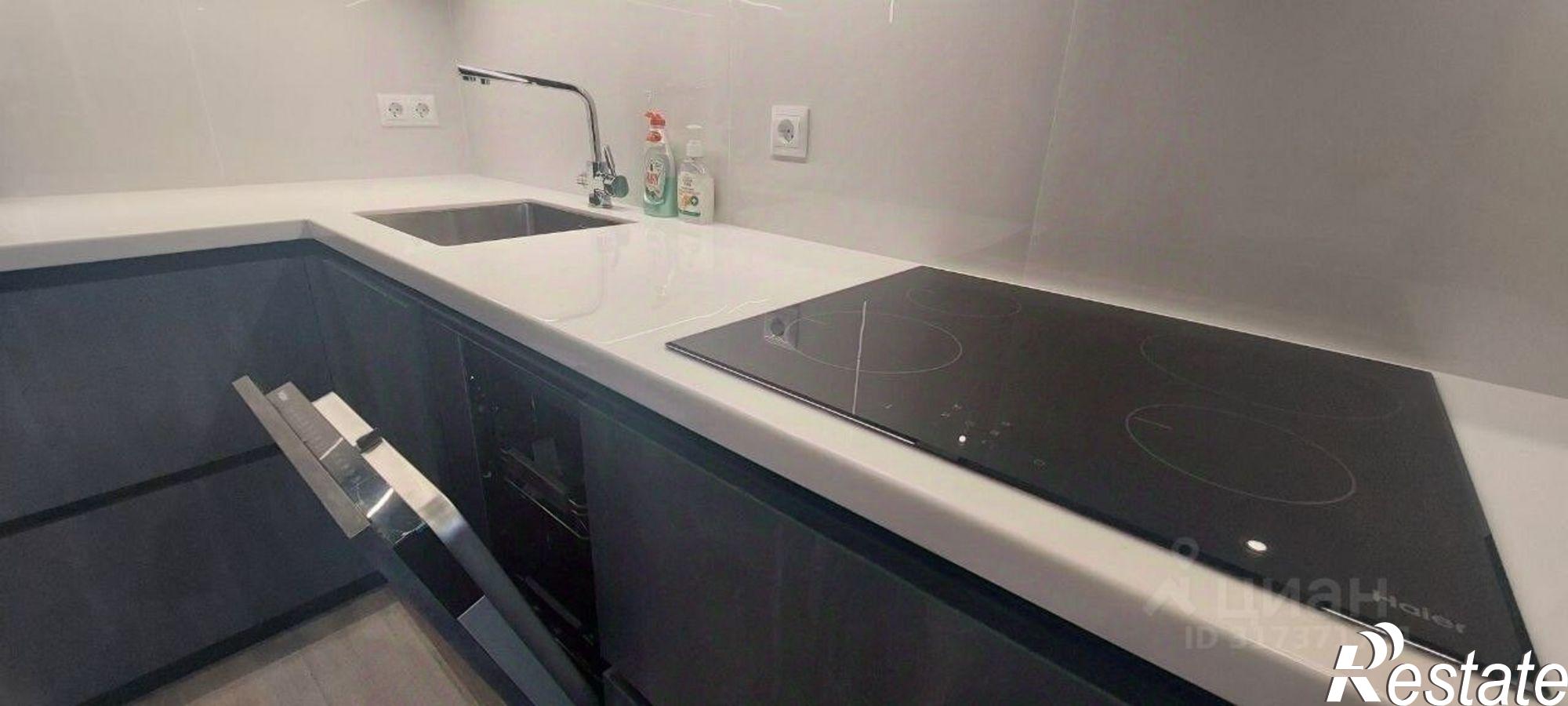 Купить квартиру за 9 900 000 рублей на улица 50 лет Октября, 44/2