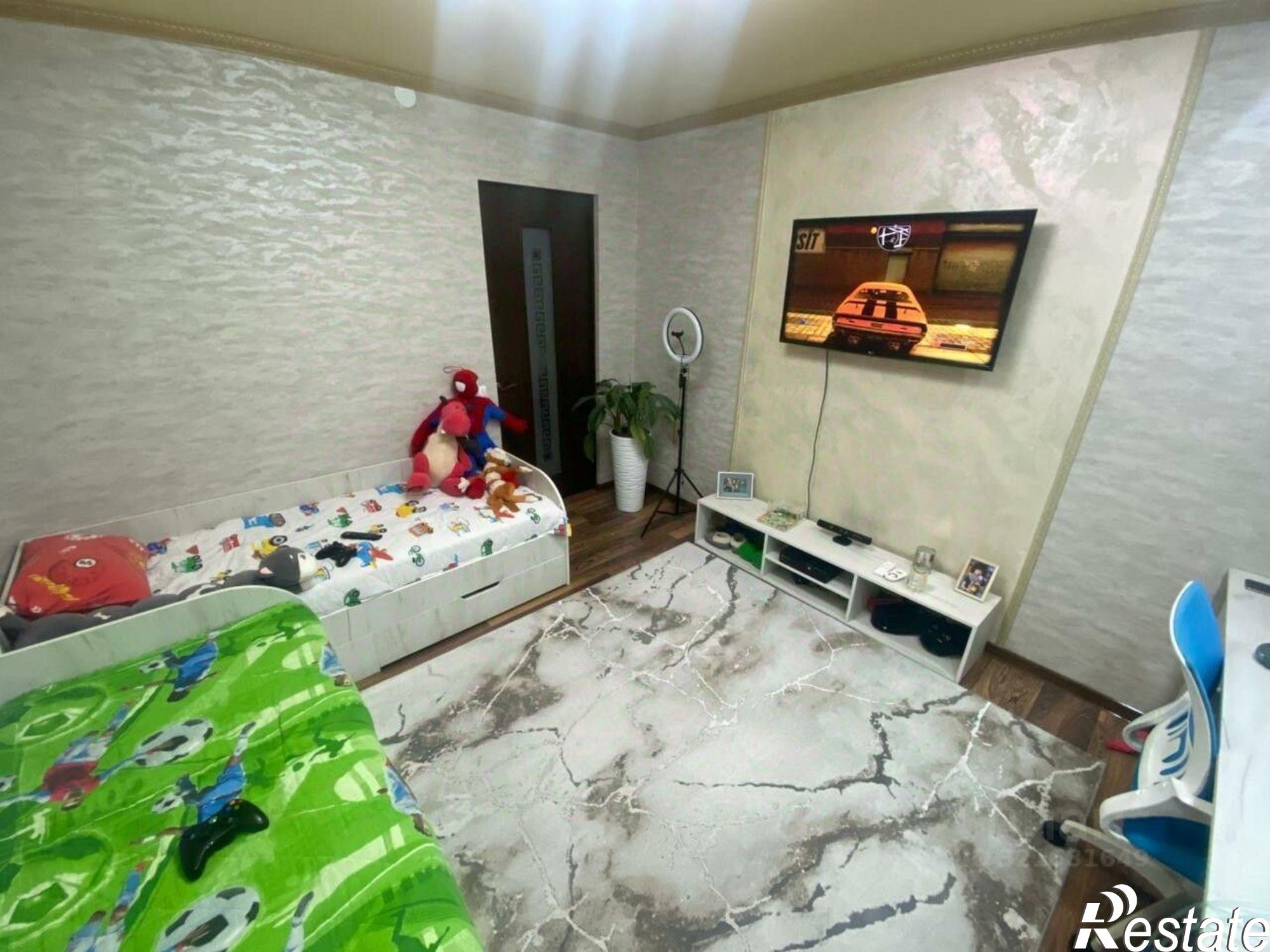 Купить квартиру за 4 600 000 рублей на Огородная улица, 2