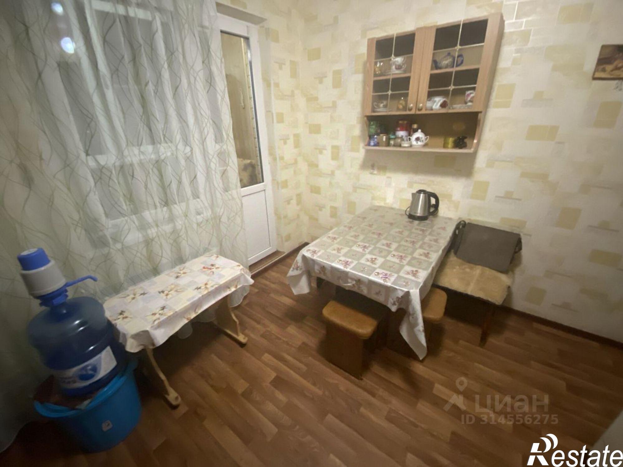 Купить квартиру за 5 300 000 рублей на улица 50 лет Октября, 102