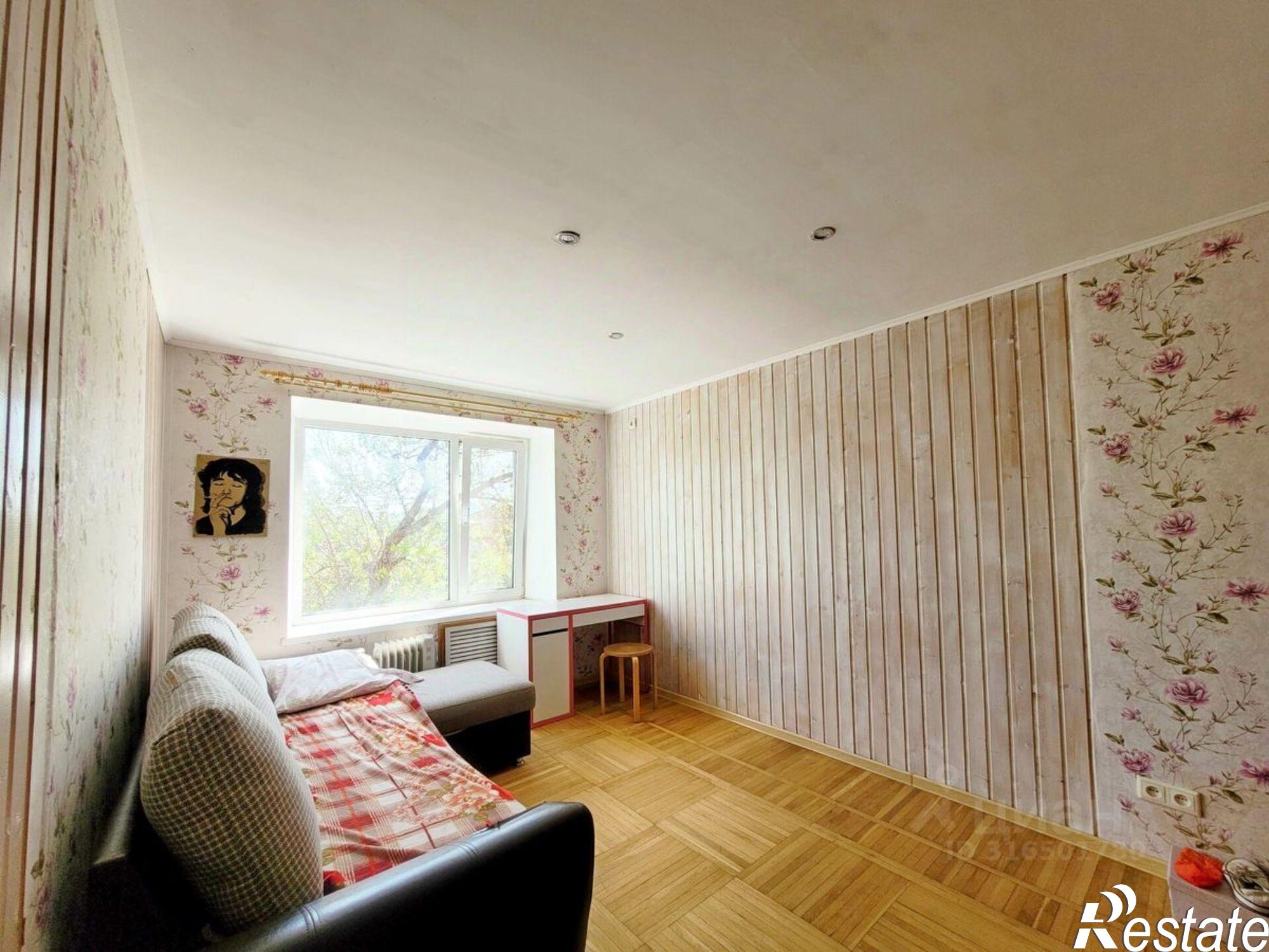 Купить комнату за 1 350 000 рублей на улица Орджоникидзе, 2 к2