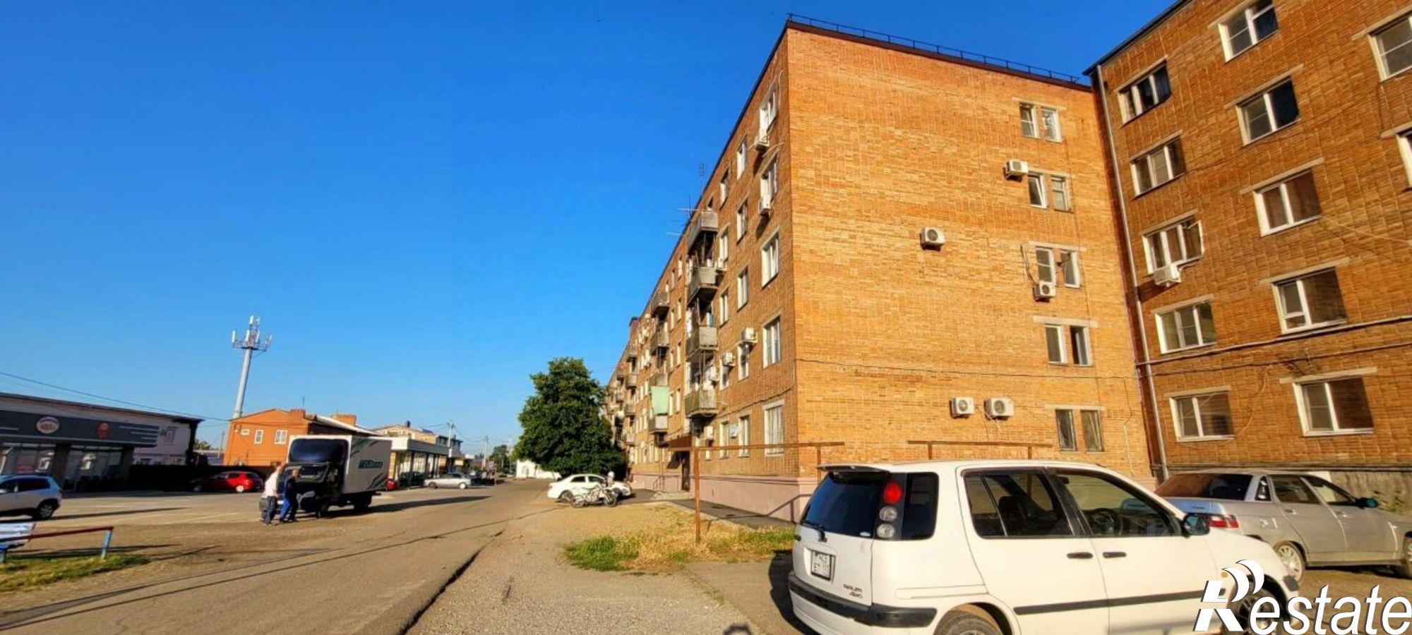 Купить комнату за 1 100 000 рублей на улица Орджоникидзе, 2 к2