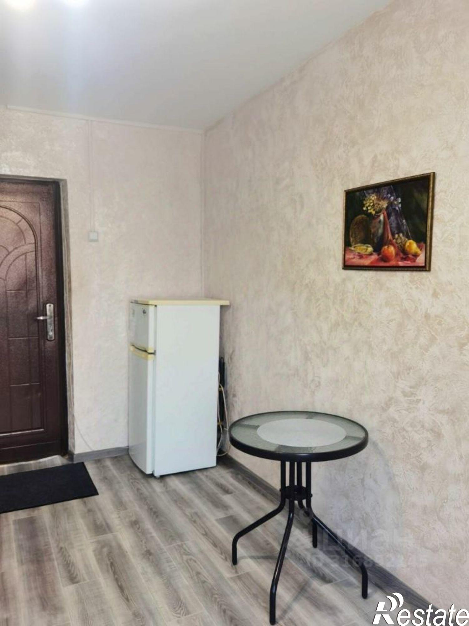 Купить комнату за 1 100 000 рублей на улица Орджоникидзе, 2 к2