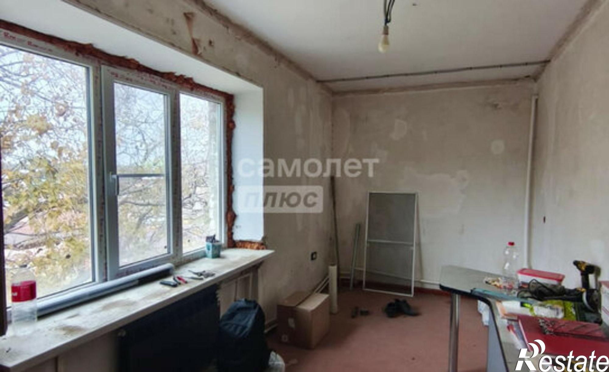 Купить квартиру за 4 000 000 рублей на Армавир, Майкопская улица, 264