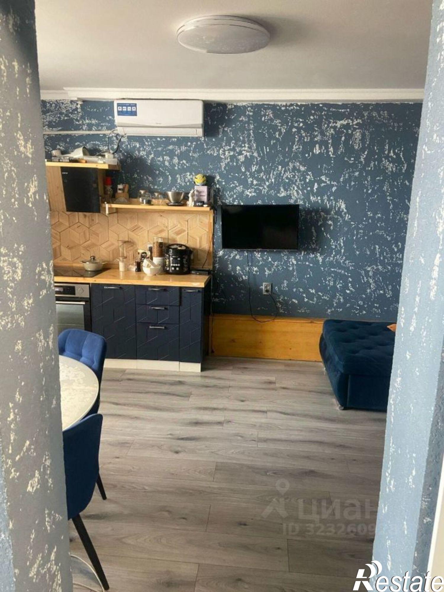 Купить квартиру за 3 700 000 рублей на улица 50 лет Октября, 102