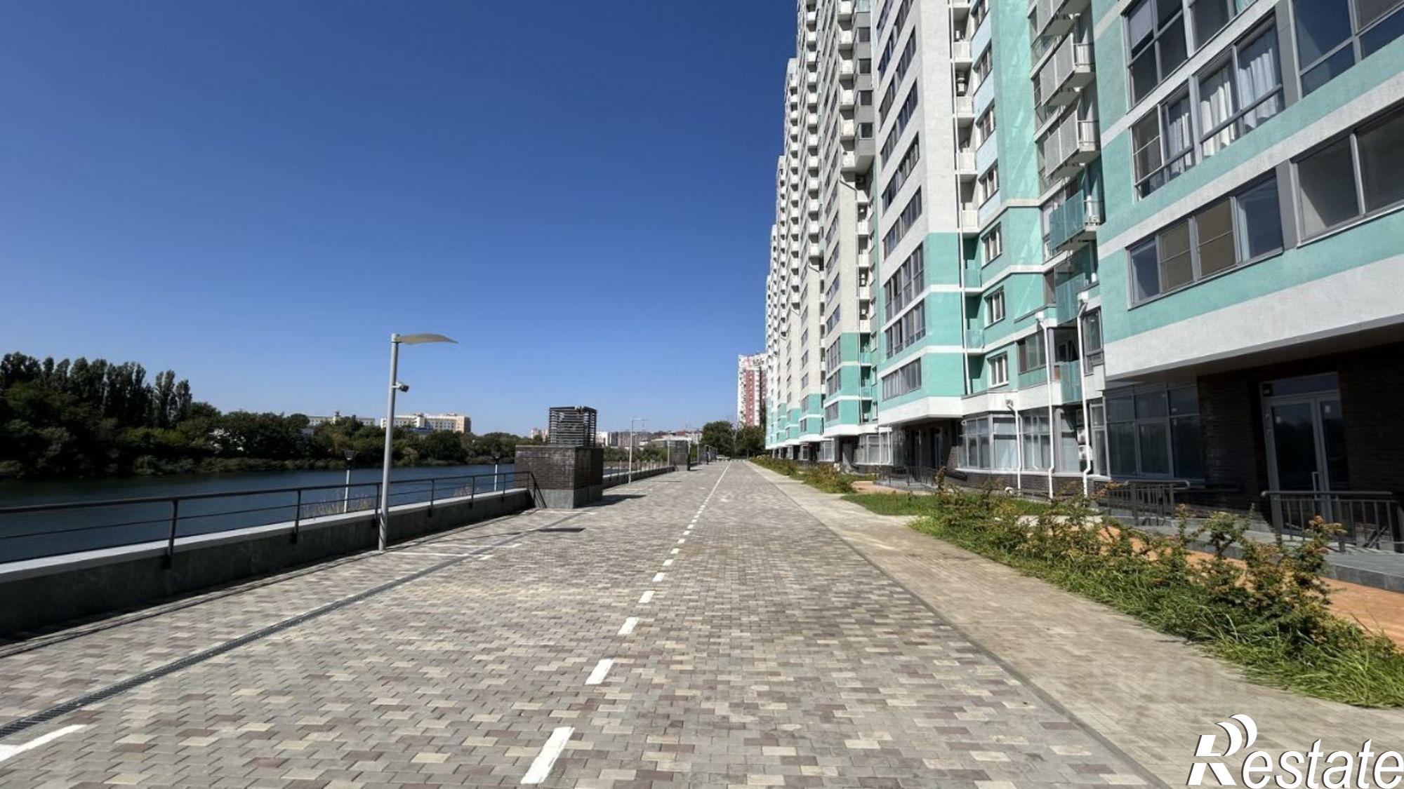 Купить торговое помещение за 11 700 000 рублей на Краснодар, улица Селезнёва, 104/1