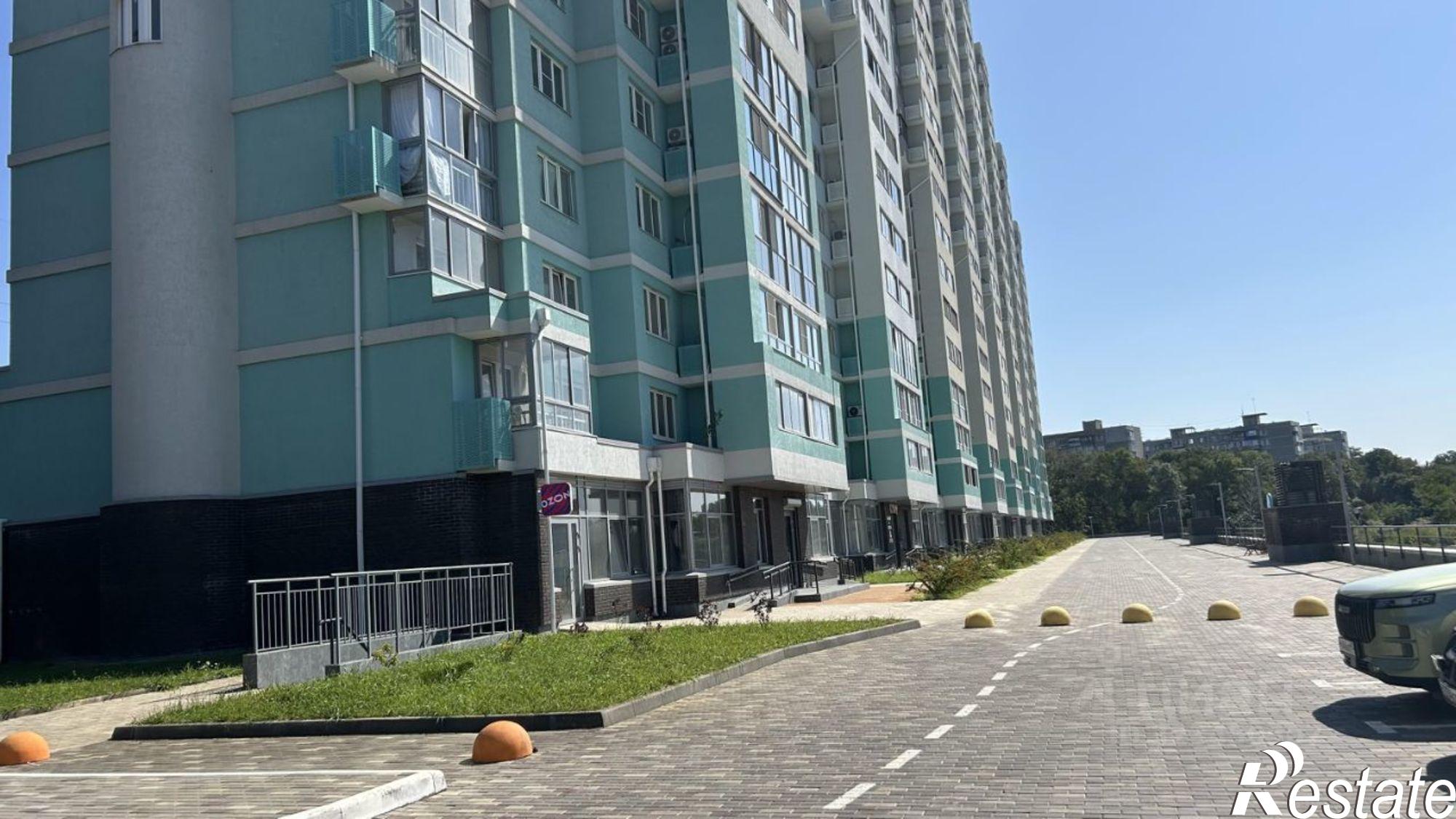 Купить торговое помещение за 11 700 000 рублей на Краснодар, улица Селезнёва, 104/1