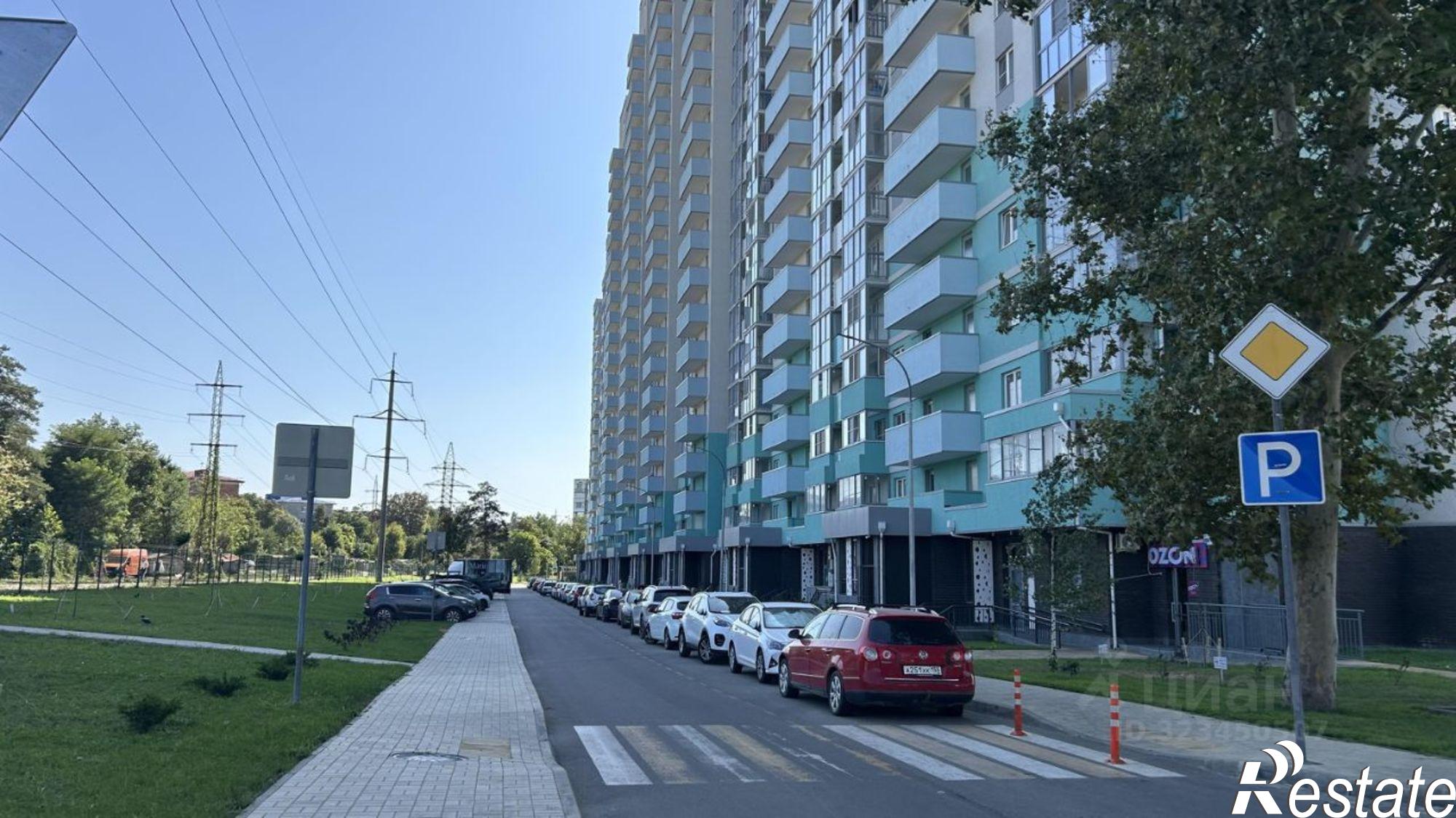 Купить торговое помещение за 11 700 000 рублей на Краснодар, улица Селезнёва, 104/1