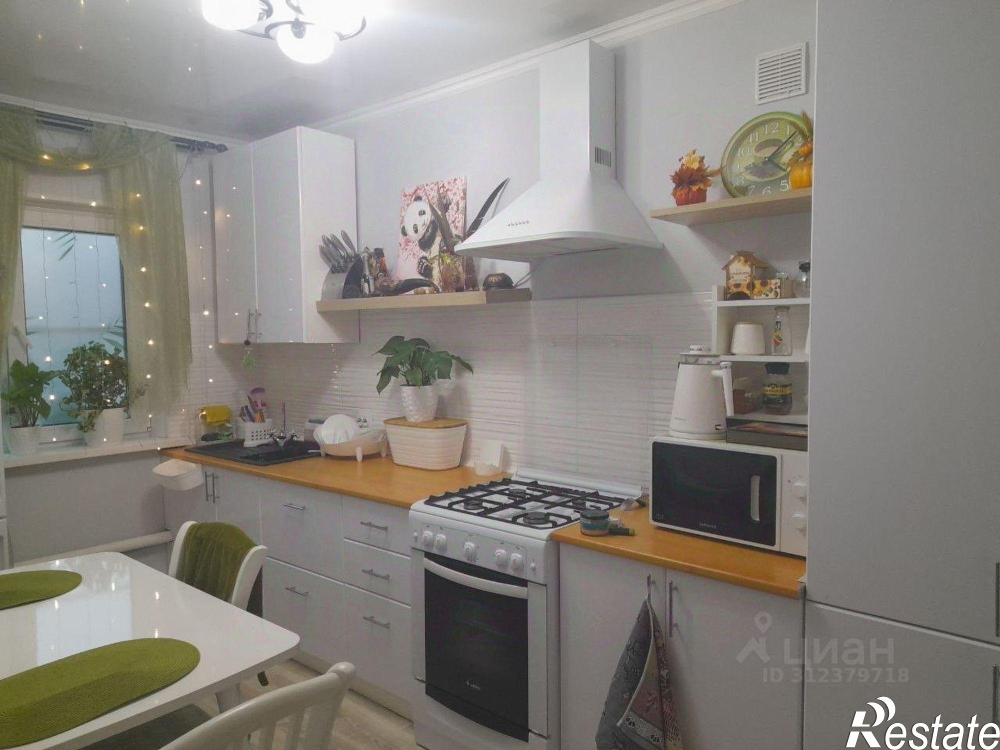 Купить дачу, дом, коттедж за 5 200 000 рублей на улица Победы, 1