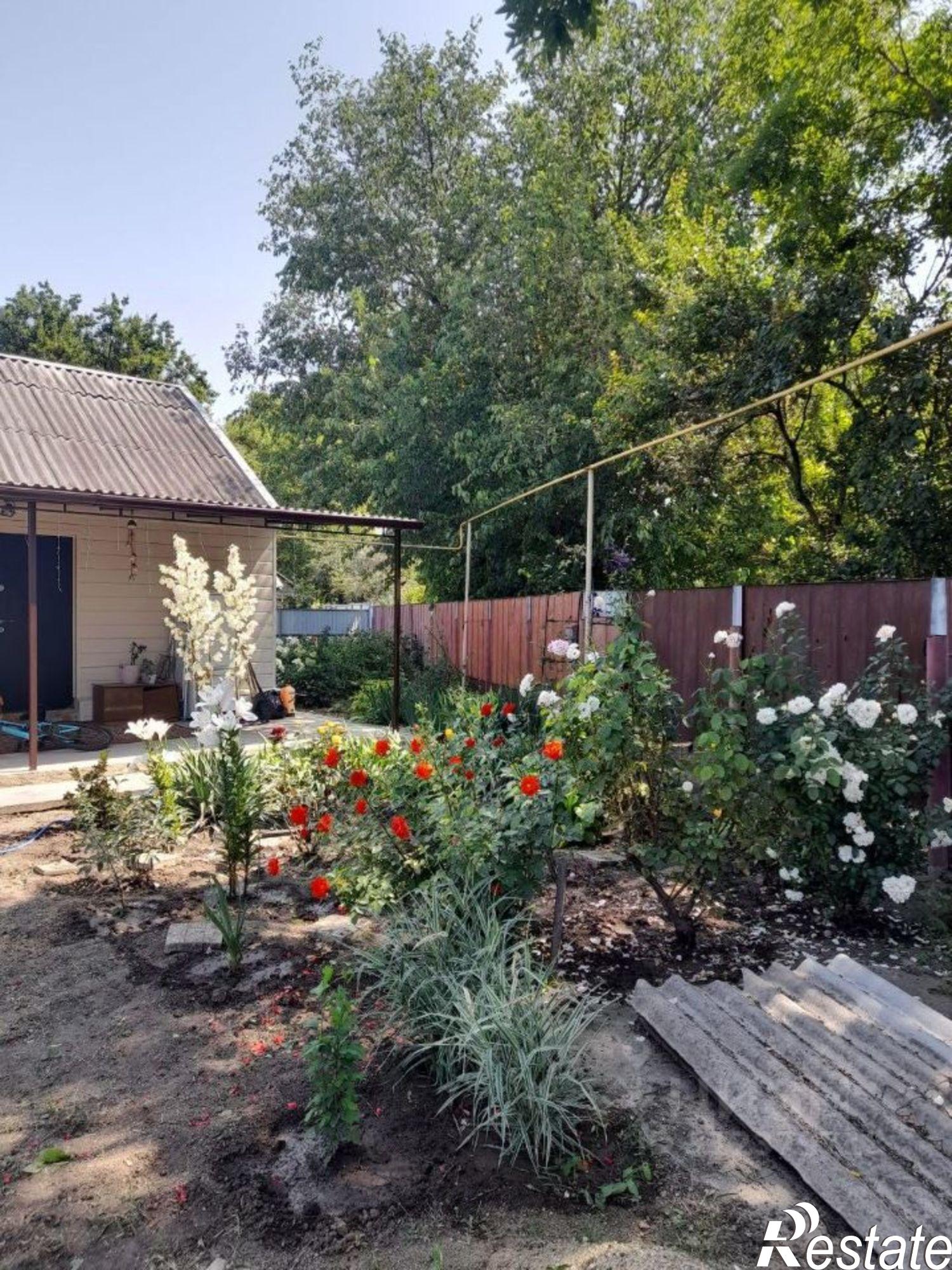 Купить дачу, дом, коттедж за 5 200 000 рублей на улица Победы, 1