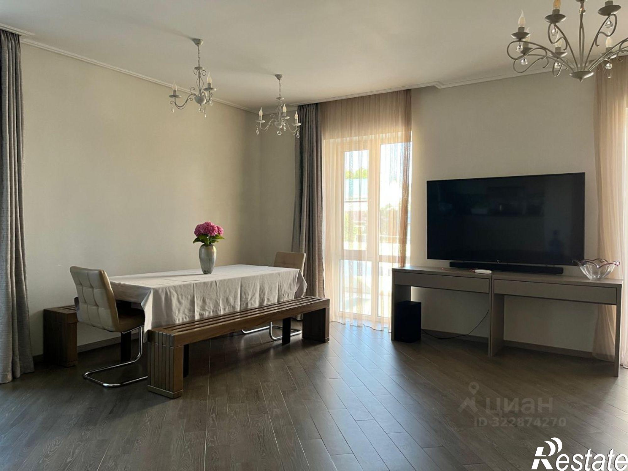 Купить дачу, дом, коттедж за 55 500 000 рублей на Интернациональная улица, 33