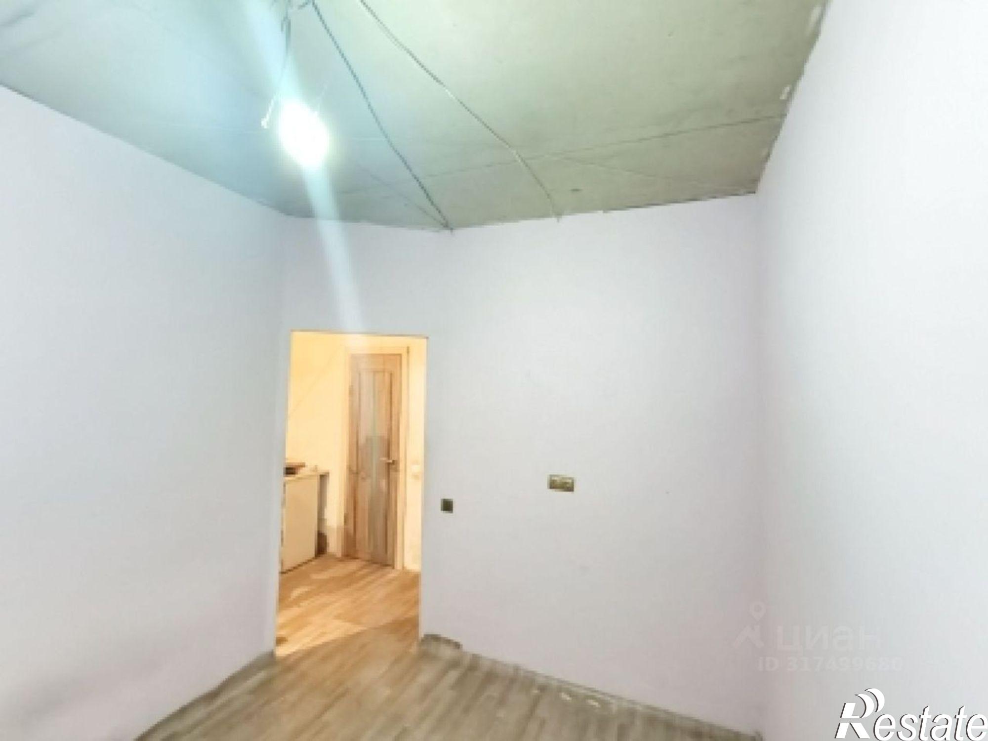 Купить квартиру за 2 900 000 рублей на Знаменский п., Первомайская ул.