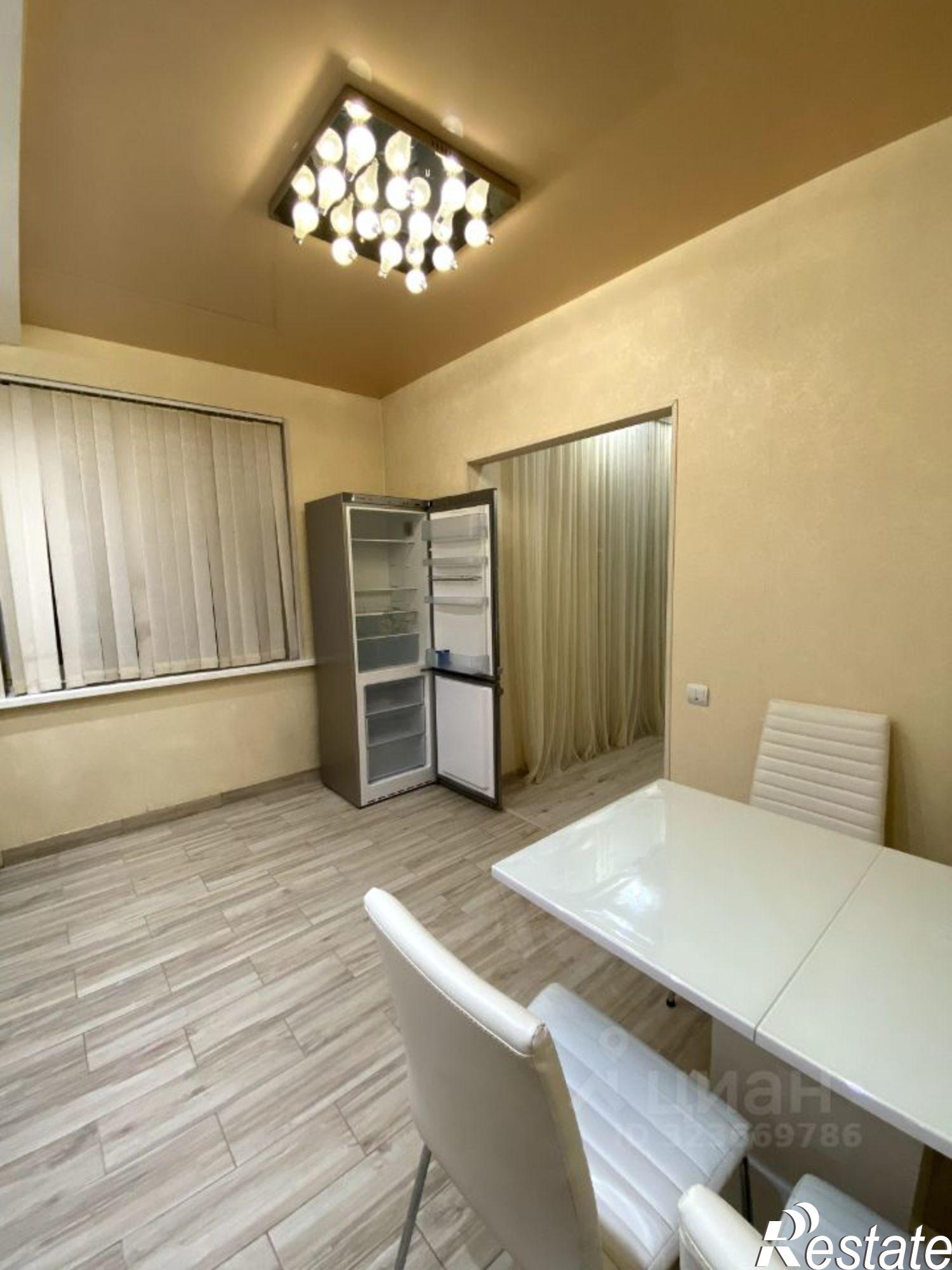 Купить квартиру за 9 000 000 рублей на улица Орджоникидзе, 51А