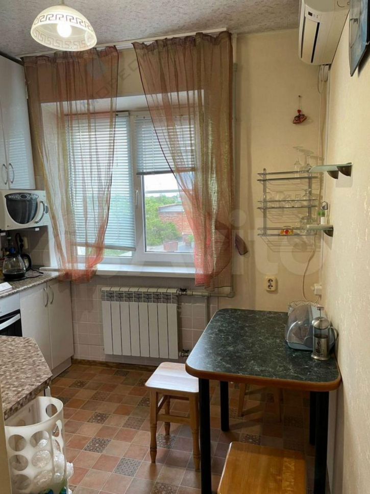 3-комн квартира Целиноградская ул, 14