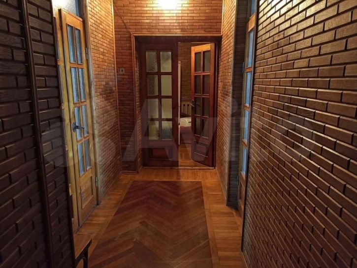 Коттедж/дом 2-я Гвардейская ул, 13