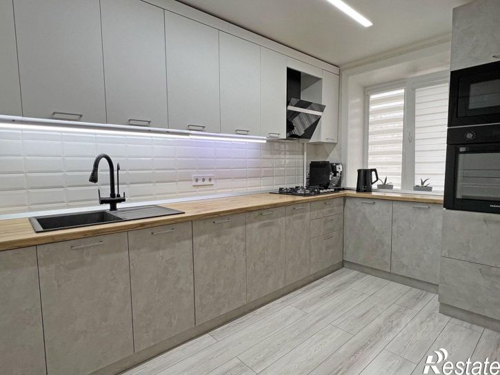 3-комн квартира Славянск-на-Кубани