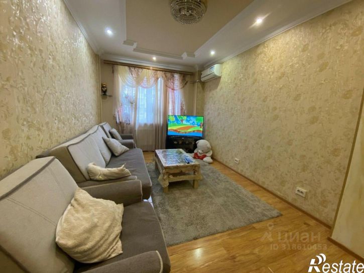 3-комн квартира улица Анджиевского, 3В к2,  д. 3В к2