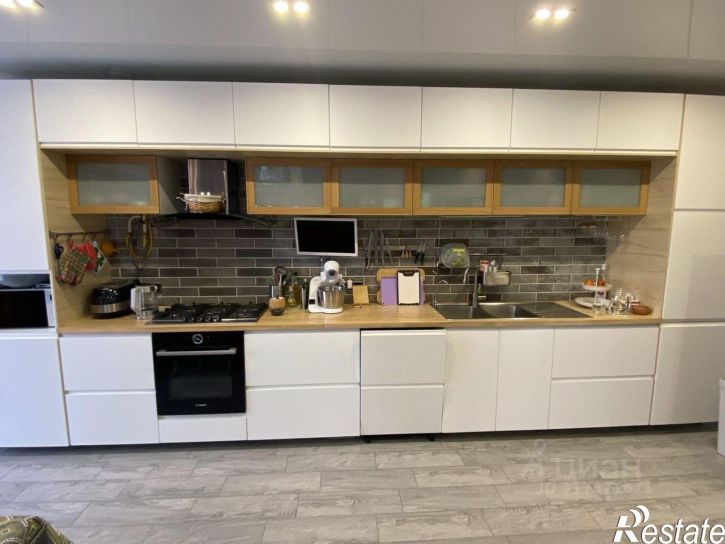 4-комн квартира улица Победы, 17/1,  д. 17/1