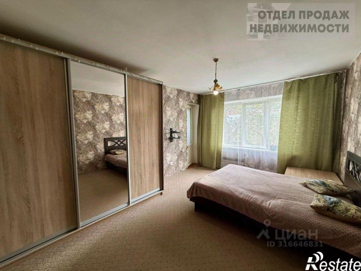 2-комн квартира Адагумская улица, 145,  д. 145