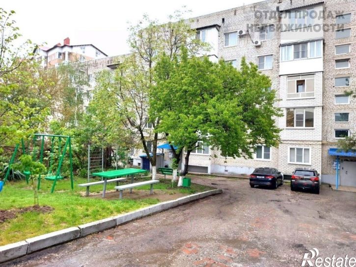 3-комн квартира улица Синёва, 36,  д. 36