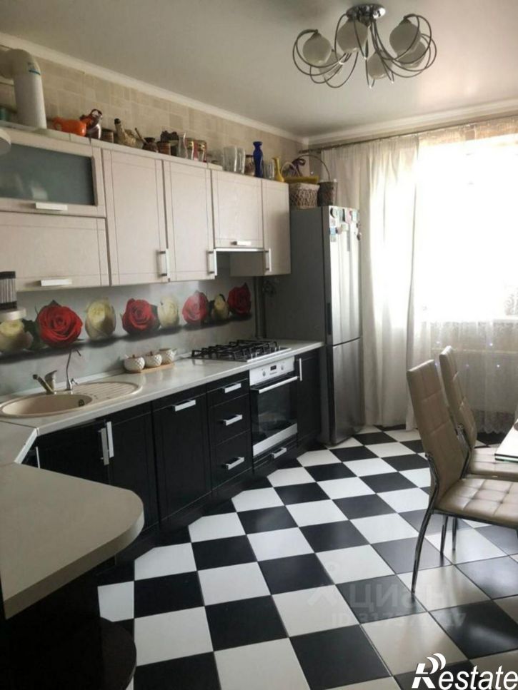 4-комн квартира улица Пушкина, 126,  д. 126