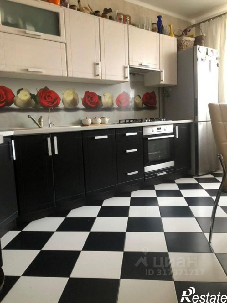 4-комн квартира улица Пушкина, 126,  д. 126