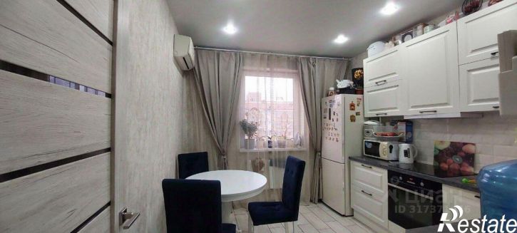 2-комн квартира улица 50 лет Октября, 38А/1,  д. 38А/1