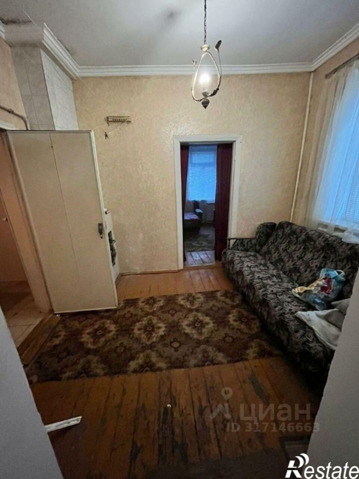 3-комн квартира улица Розы Люксембург, 1,  д. 1