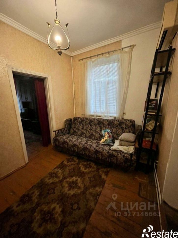 3-комн квартира улица Розы Люксембург, 1,  д. 1