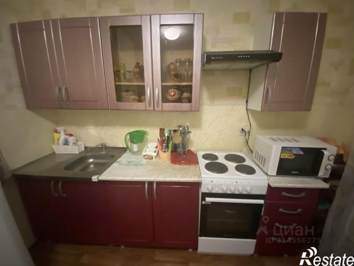 2-комн квартира улица 50 лет Октября, 102,  д. 102