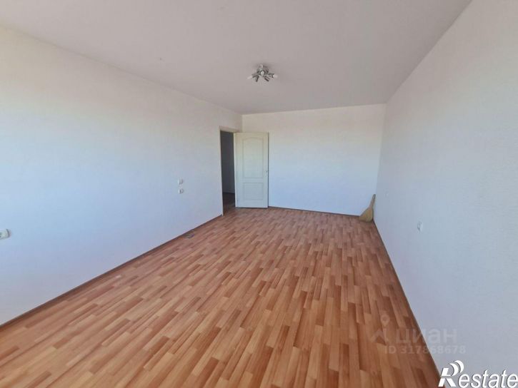 2-комн квартира улица 50 лет Октября, 98/6,  д. 98/6