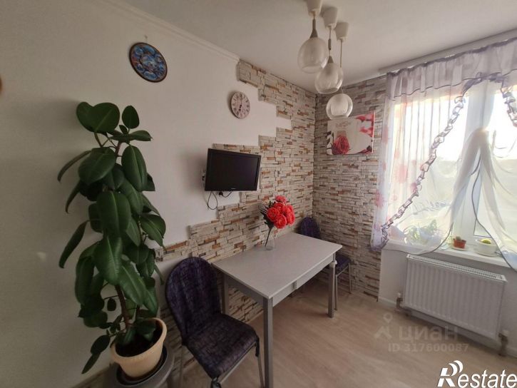 3-комн квартира улица Воронова, 1А,  д. 1А