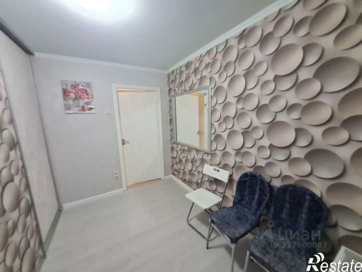 3-комн квартира улица Воронова, 1А,  д. 1А