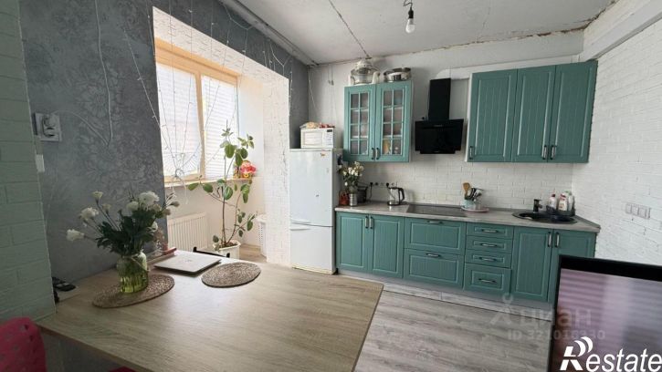 3-комн квартира улица 50 лет Октября, 46,  д. 46