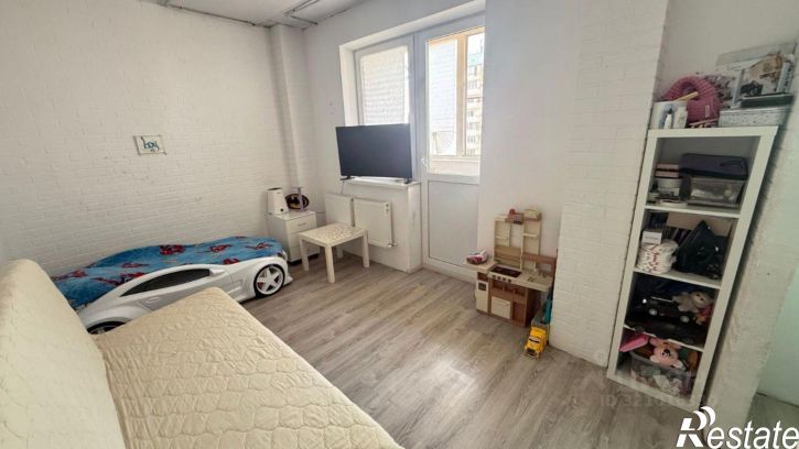 3-комн квартира улица 50 лет Октября, 46,  д. 46