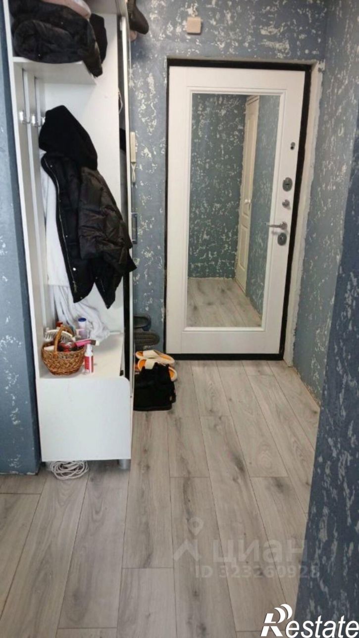 1-комн квартира улица 50 лет Октября, 102,  д. 102