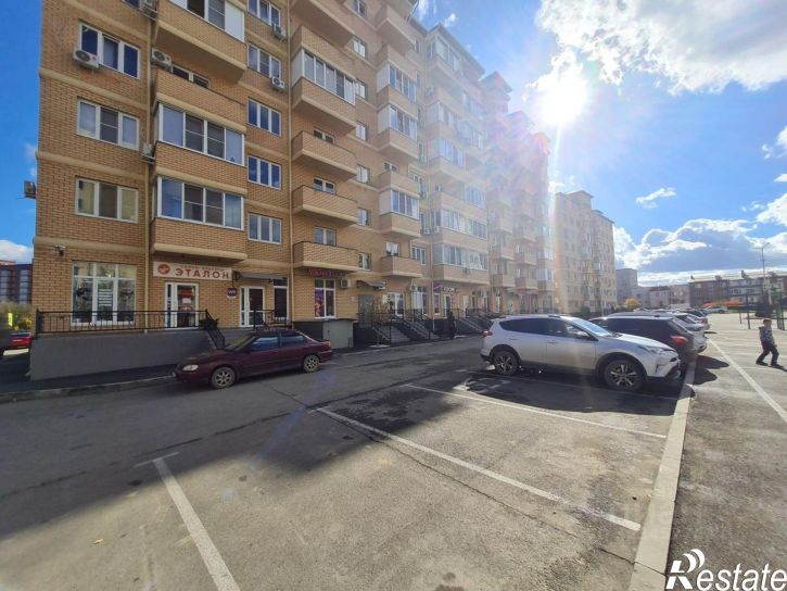 2-комн квартира улица 50 лет Октября, 44/2,  д. 44/2