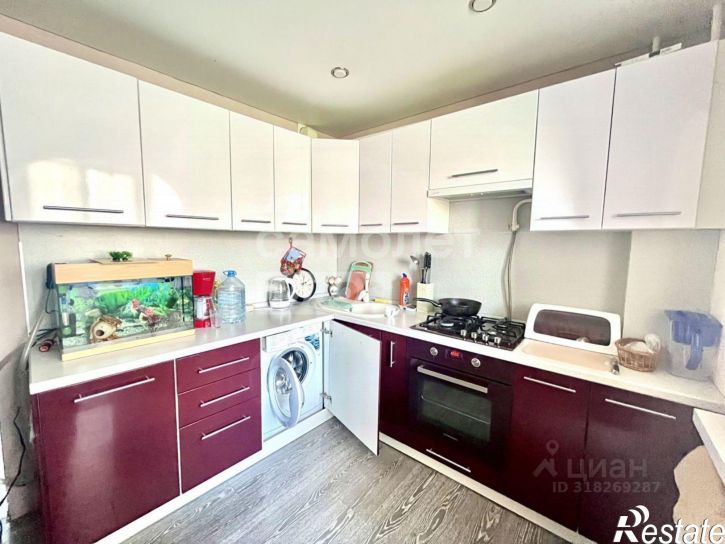 3-комн квартира Азовская улица, 82,  д. 82