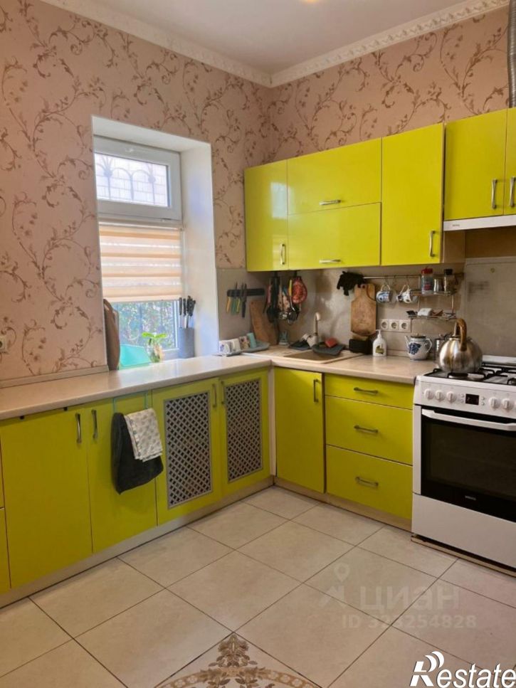 Коттедж/дом Ейск, улица Есенина, 18